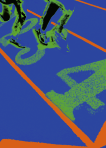 Laufschuhe auf orangefarbener Tartanbahn im Duotone-Stil in Blau und Grün